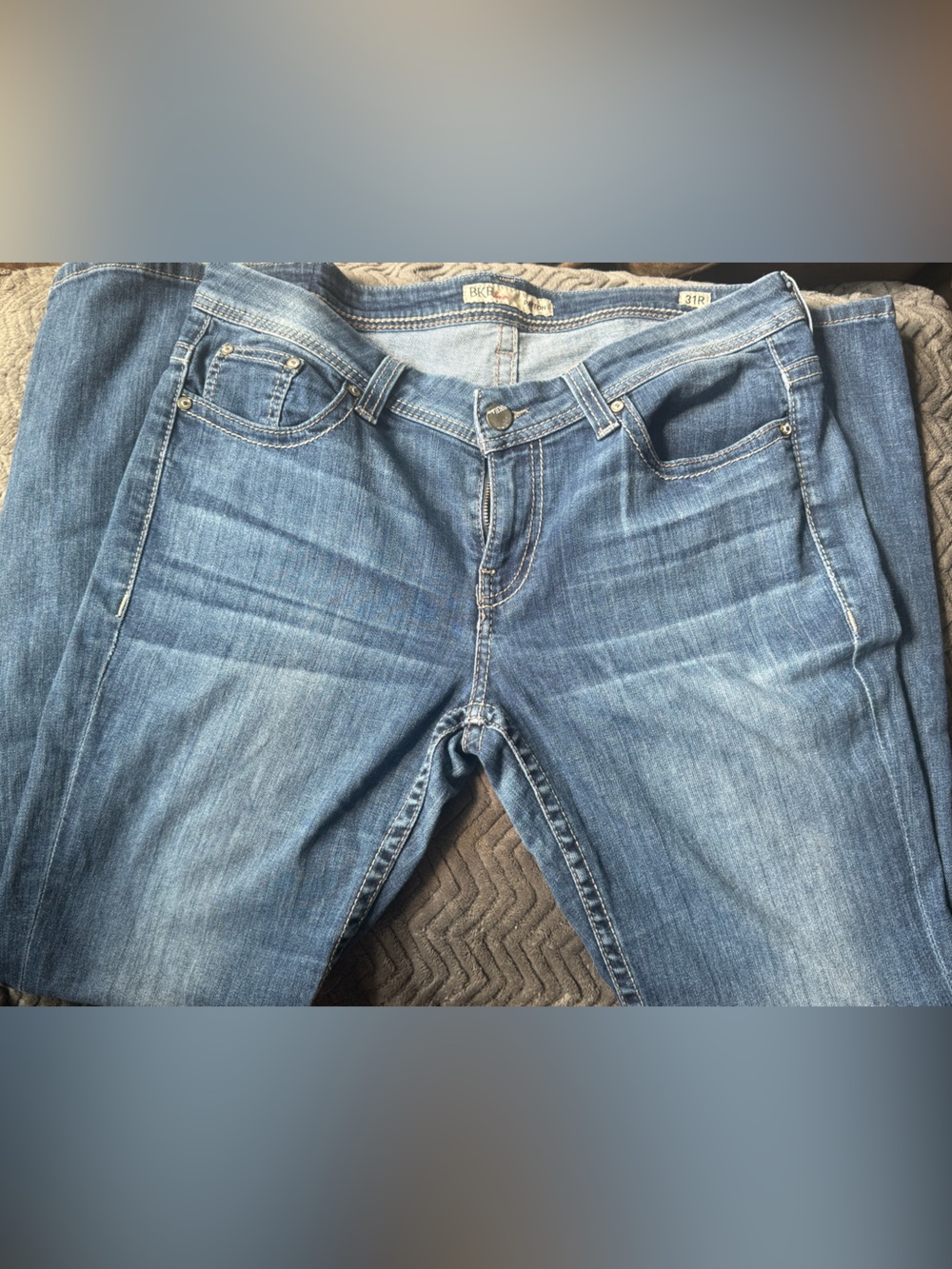 BKE Payton Women's Medium Wash Straight Leg Jeans - Blue; Size 31R